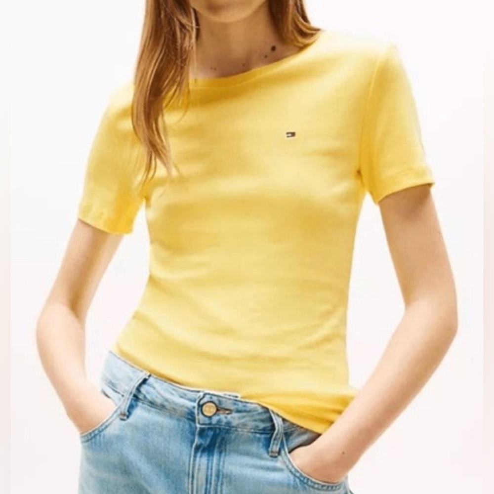Tommy Hilfiger 100% Cotton Womens Yellow Logo Crew Neck Shirt sz M Everyday